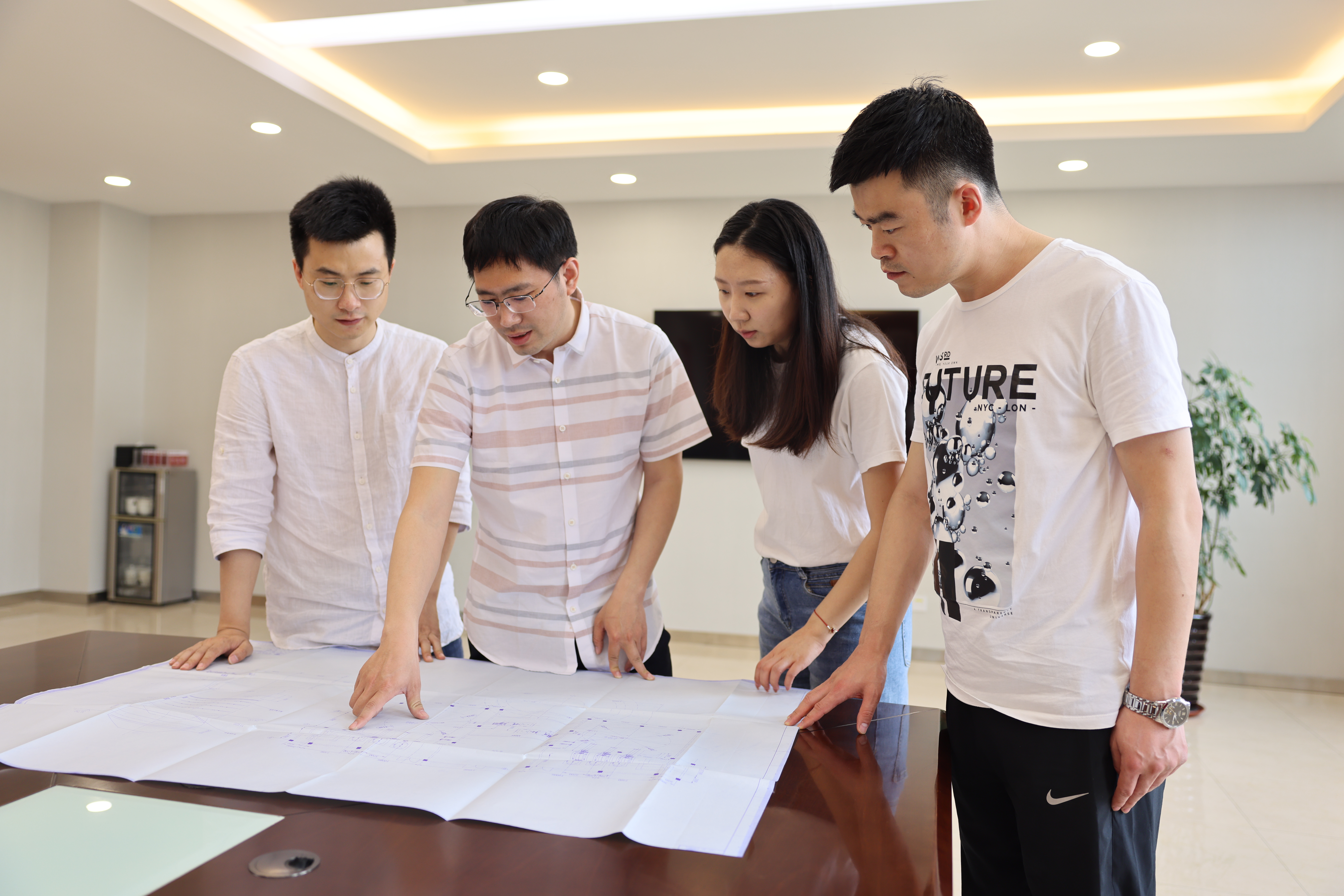 1682320266531095290.jpg 建設高水平科技人才.jpg