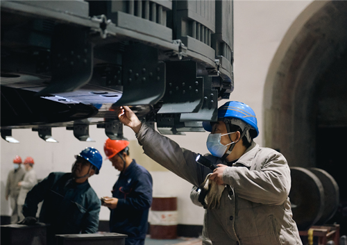 1702282496309041287.jpg LOCAL1697685740412VN54ZX2M89.jpg